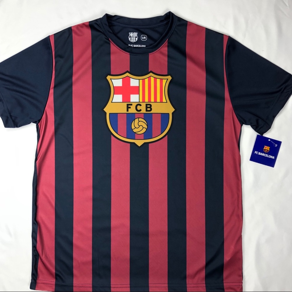 Barcelona Official Soccer Team Graphic Tee Men’s